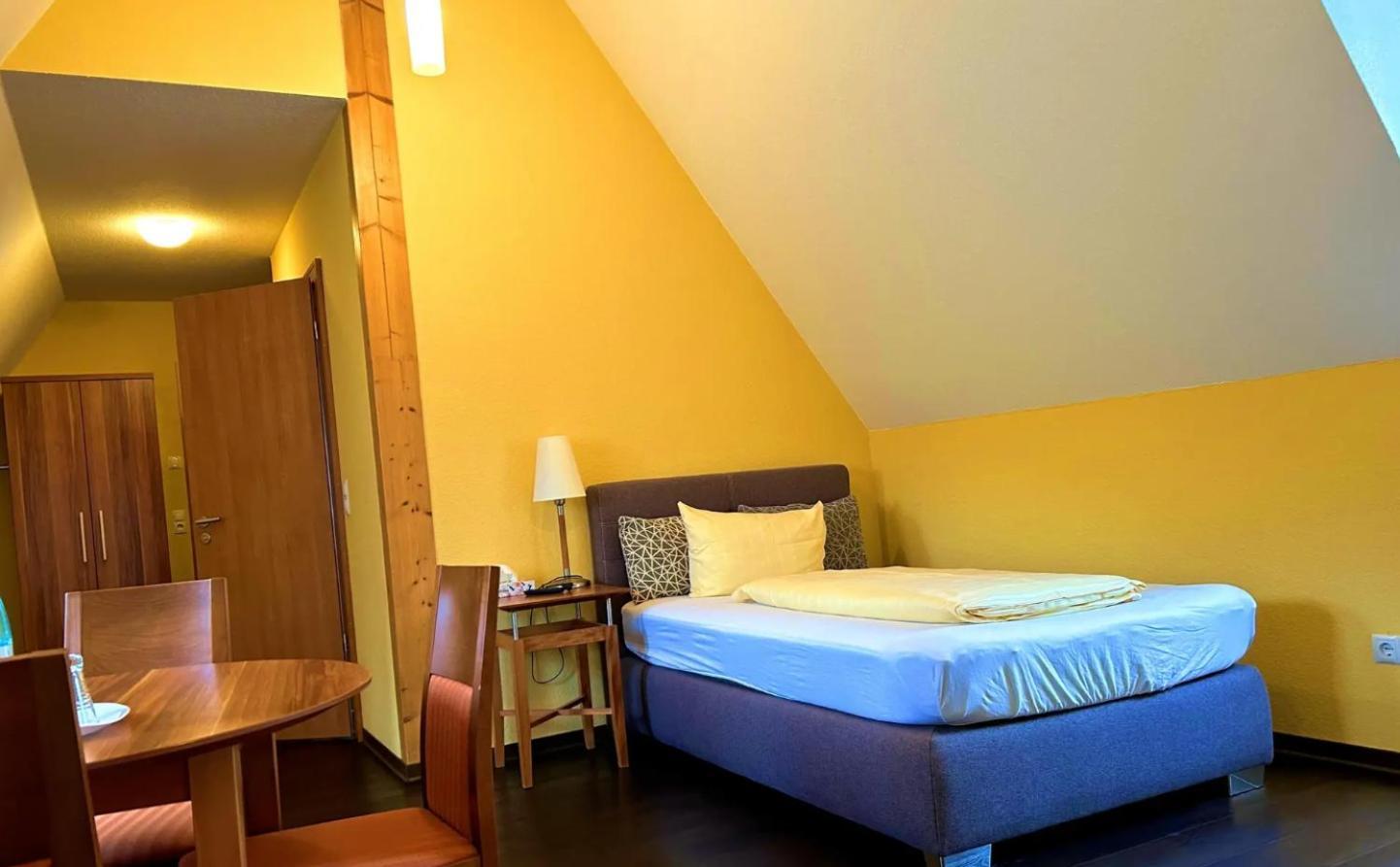 Hotel Landgasthof Zum Kaffelstein Kreuzwertheim Camera foto